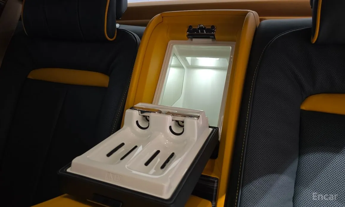 Rolls-Royce Ghost 2020 6.7 EWB V12