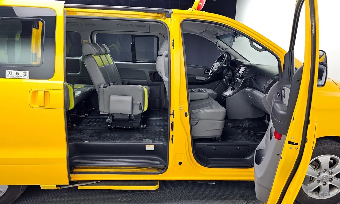 Hyundai Starex 2017 School Bus LPi