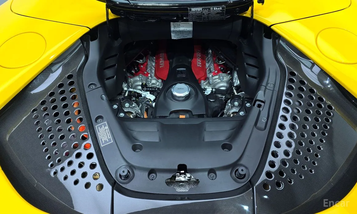 Ferrari SF90 2021 4.0