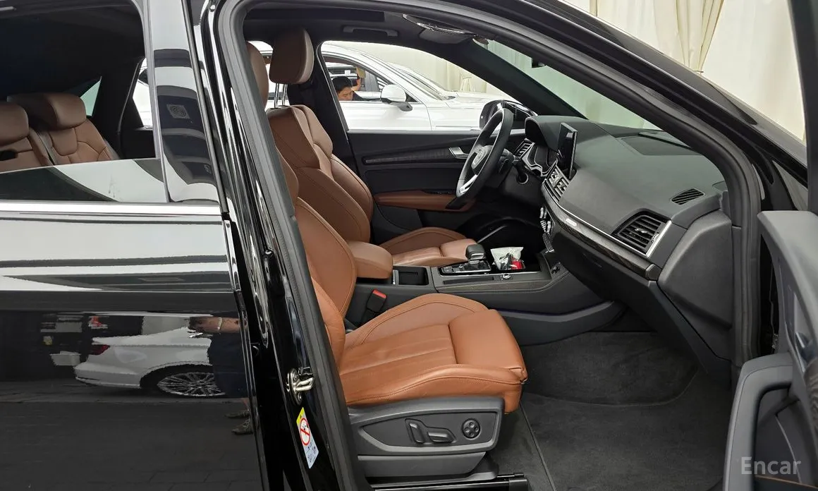 Audi Q5 2017 45 TFSI Quattro Premium Sportback