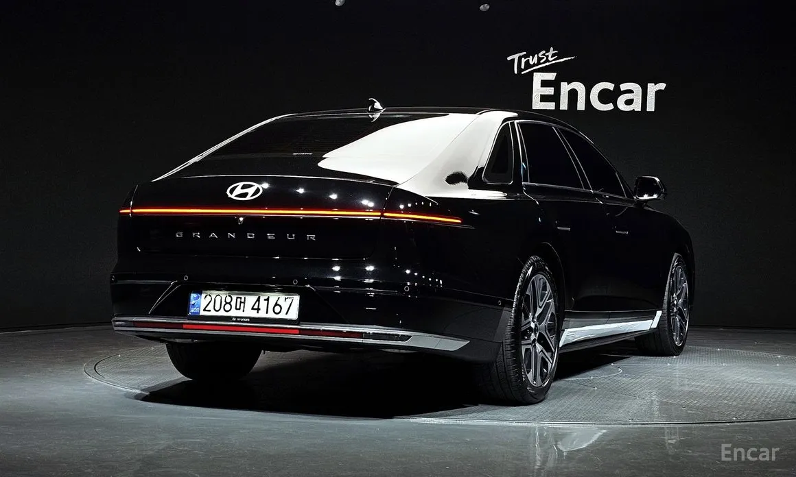 Hyundai Grandeur 2022 Premium