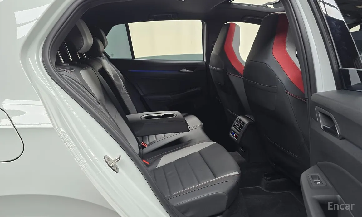 Volkswagen Golf 2022 2.0 GTI