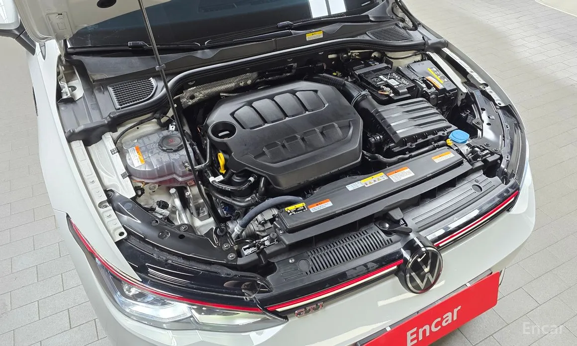 Volkswagen Golf 2022 2.0 GTI