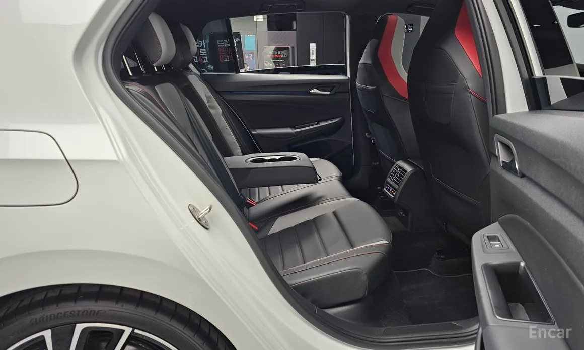 Volkswagen Golf 2022 2.0 GTI