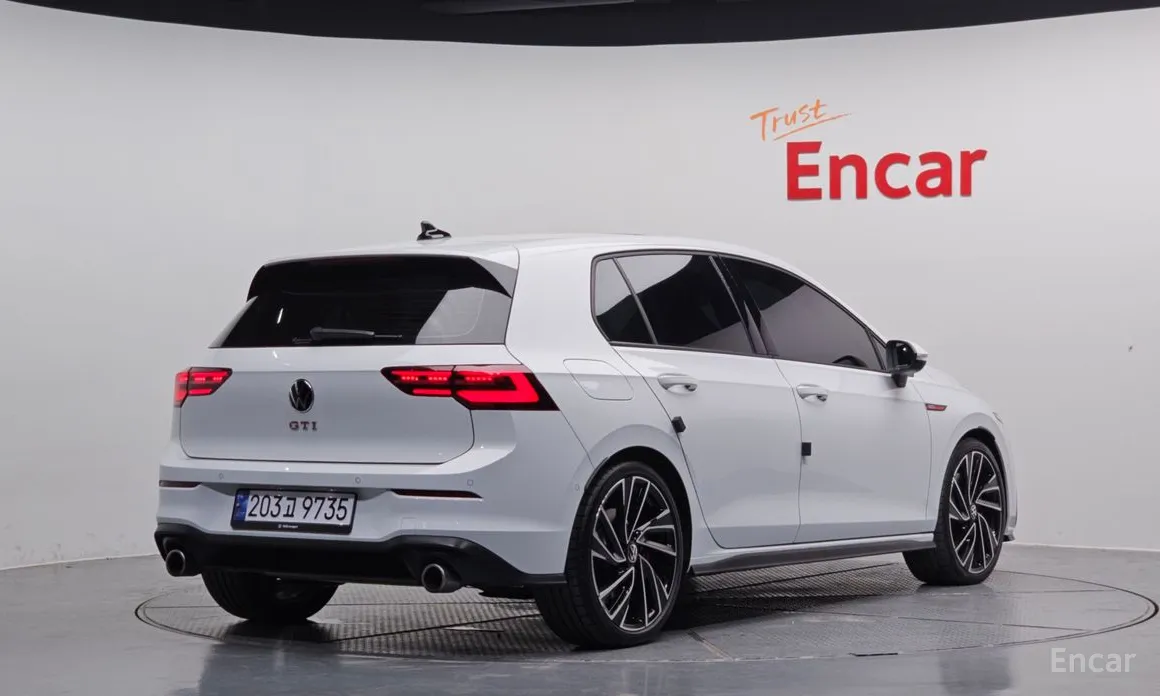 Volkswagen Golf 2022 2.0 GTI