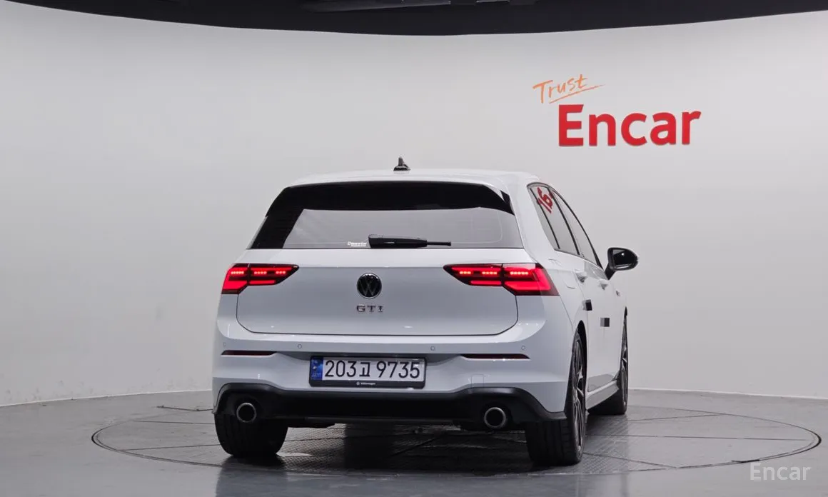 Volkswagen Golf 2022 2.0 GTI