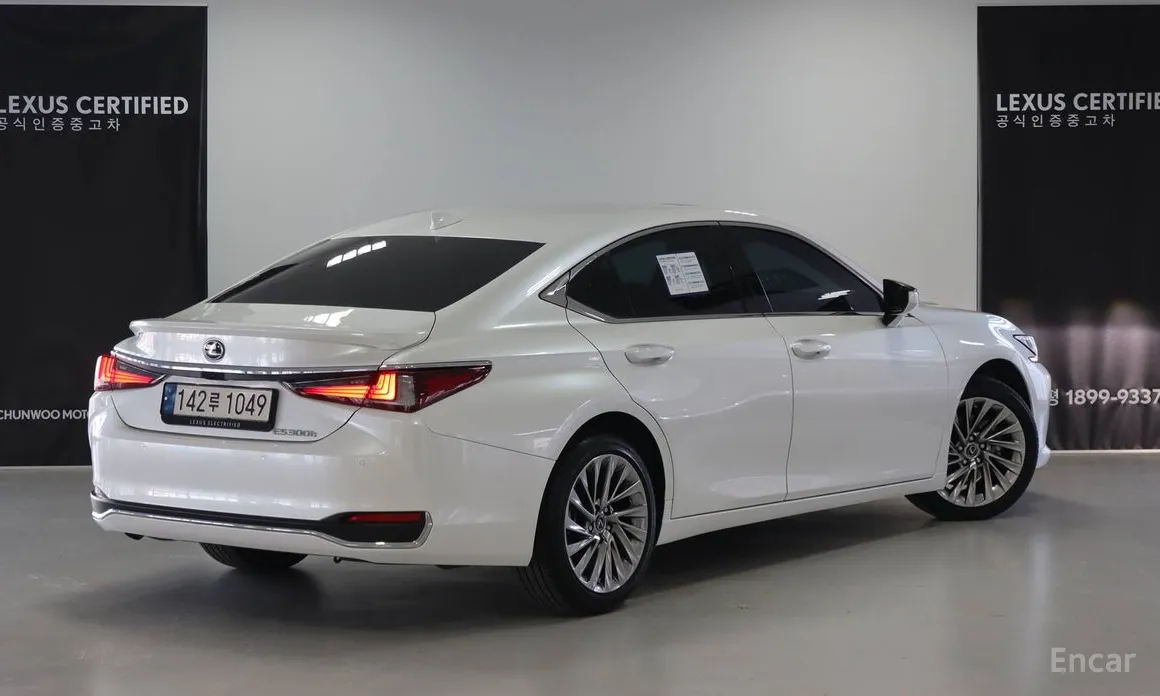 Lexus ES 2018 Luxury Plus