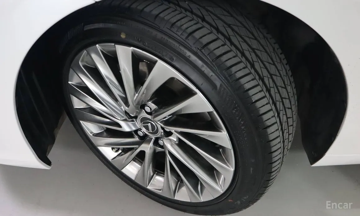 Lexus ES 2018 Luxury Plus