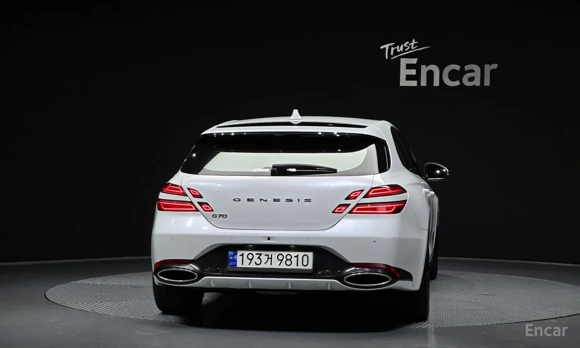 Genesis G70 2022 Gasoline 2.0T 2WD