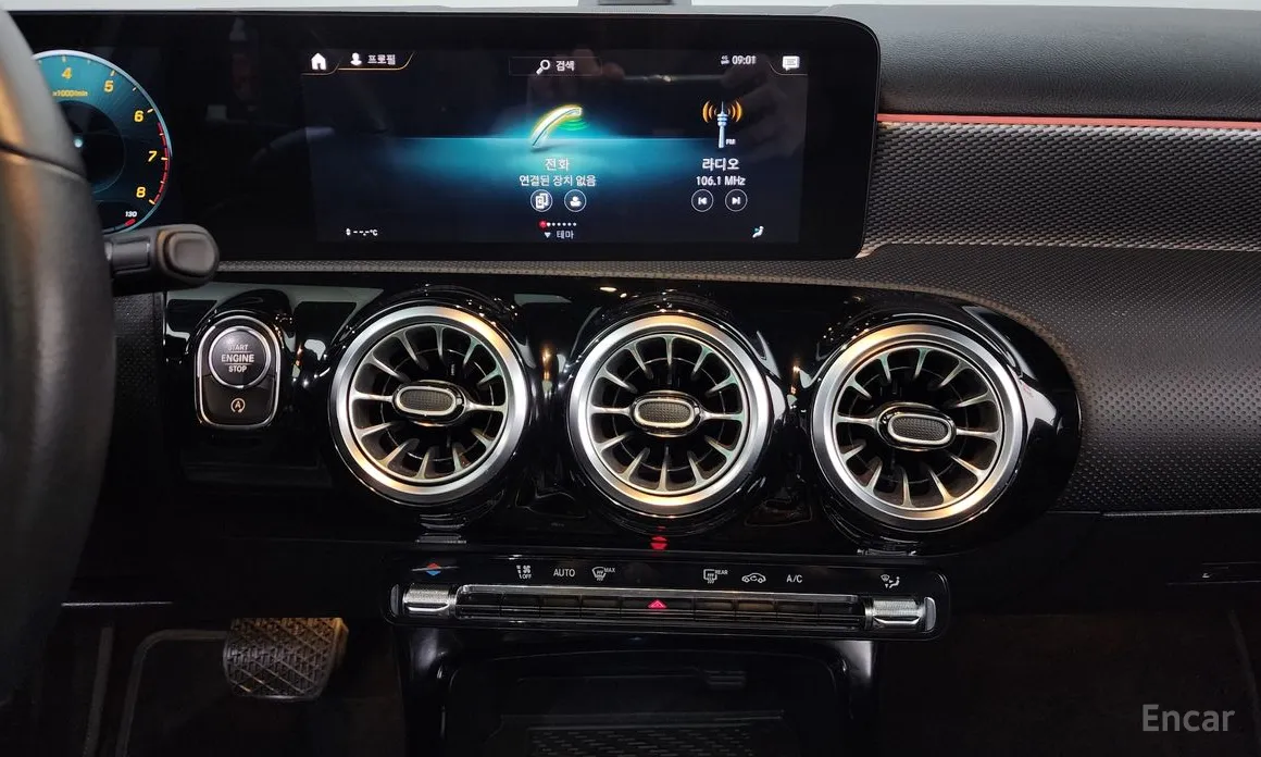 Mercedes-Benz A-Class 2019 A250 4MATIC Sedan