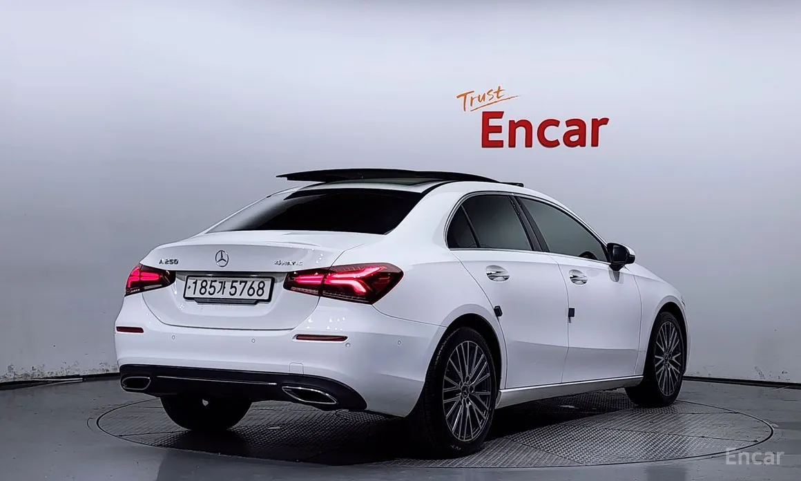 Mercedes-Benz A-Class 2019 A250 4MATIC Sedan