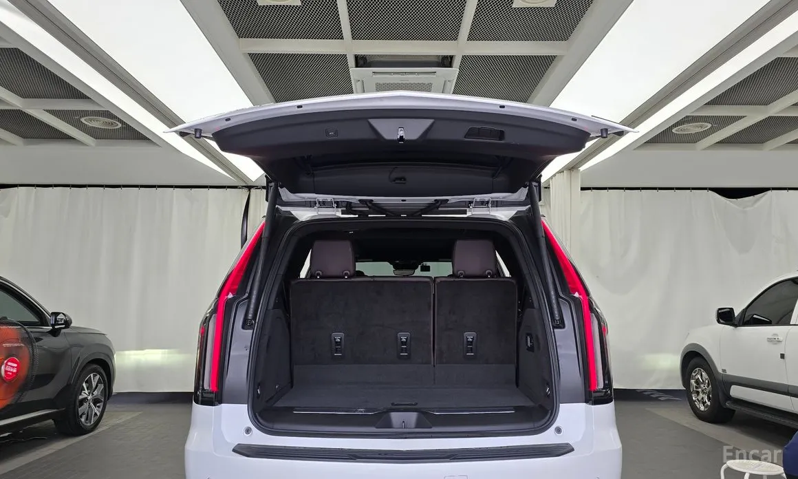 Cadillac Escalade 2021 6.2