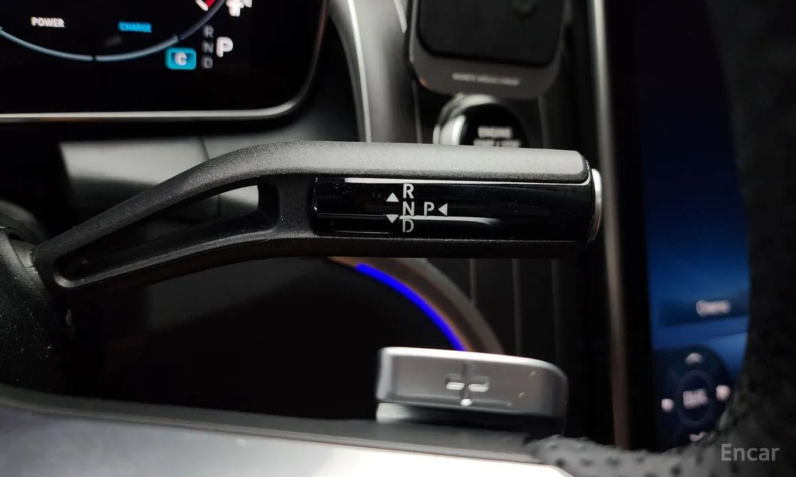 Mercedes-Benz GLC-Class 2023 GLC300 4MATIC AMG Line