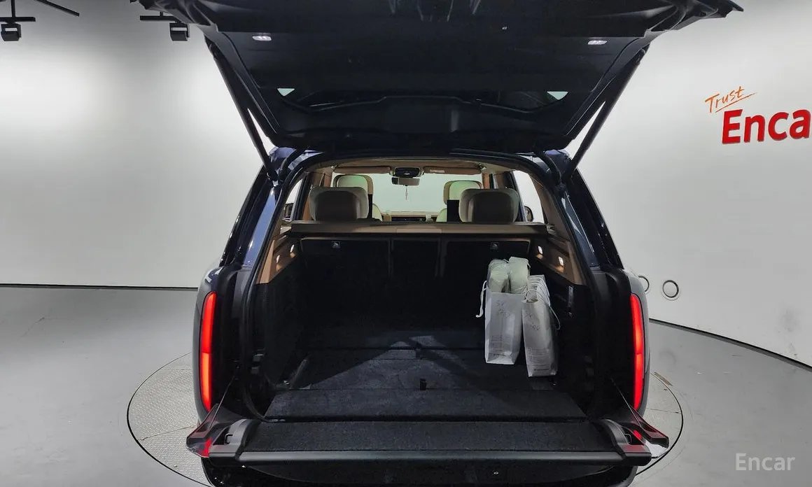 Land Rover Range Rover 2022 P615 SV LWB