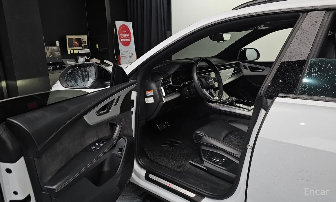 Audi Q8 2018 55 TFSI Quattro Premium