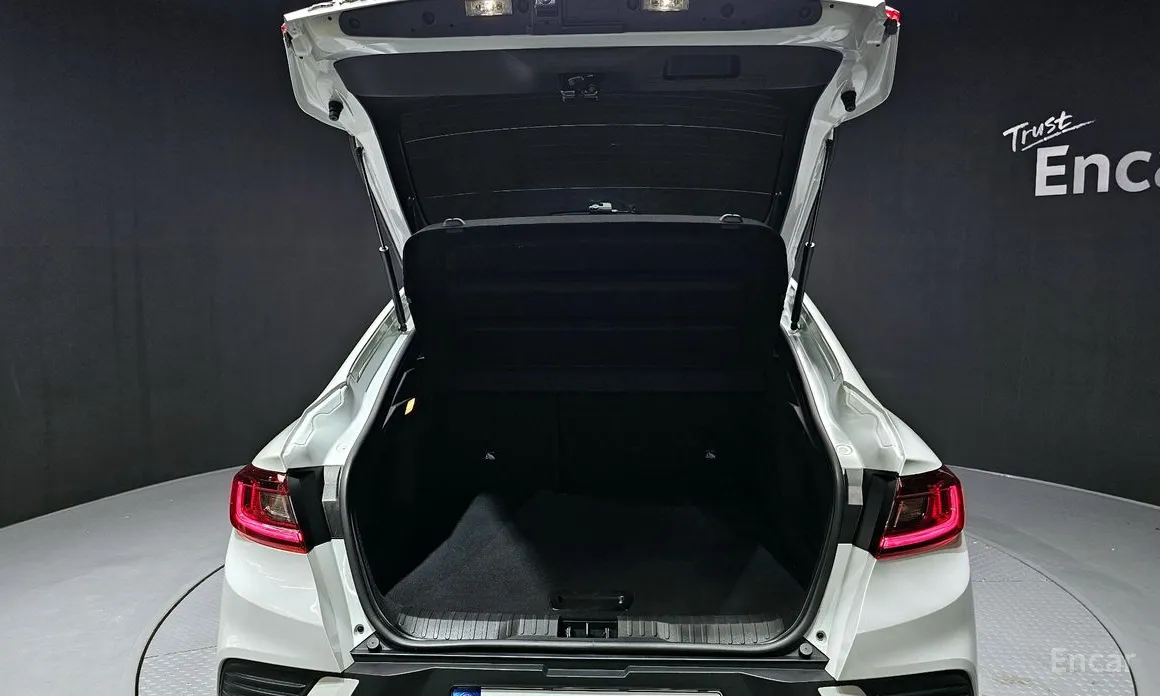 Renault XM3 2020 1.6 E-TECH Inspire e-shifter