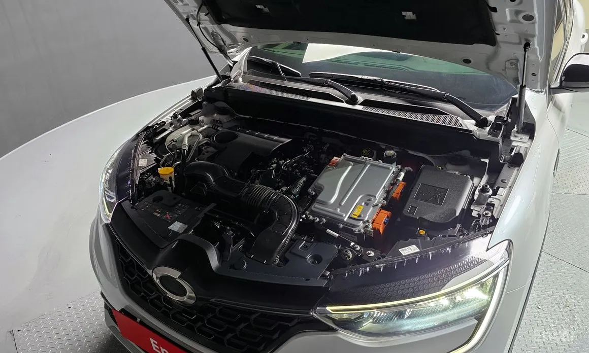 Renault XM3 2020 1.6 E-TECH Inspire e-shifter