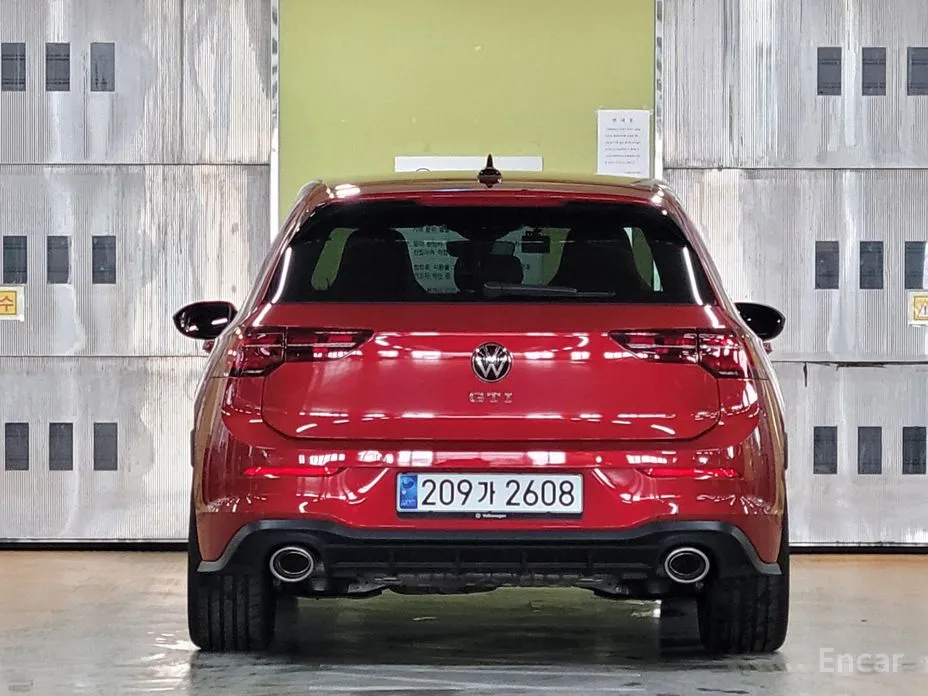 Volkswagen Golf 2022 2.0 GTI