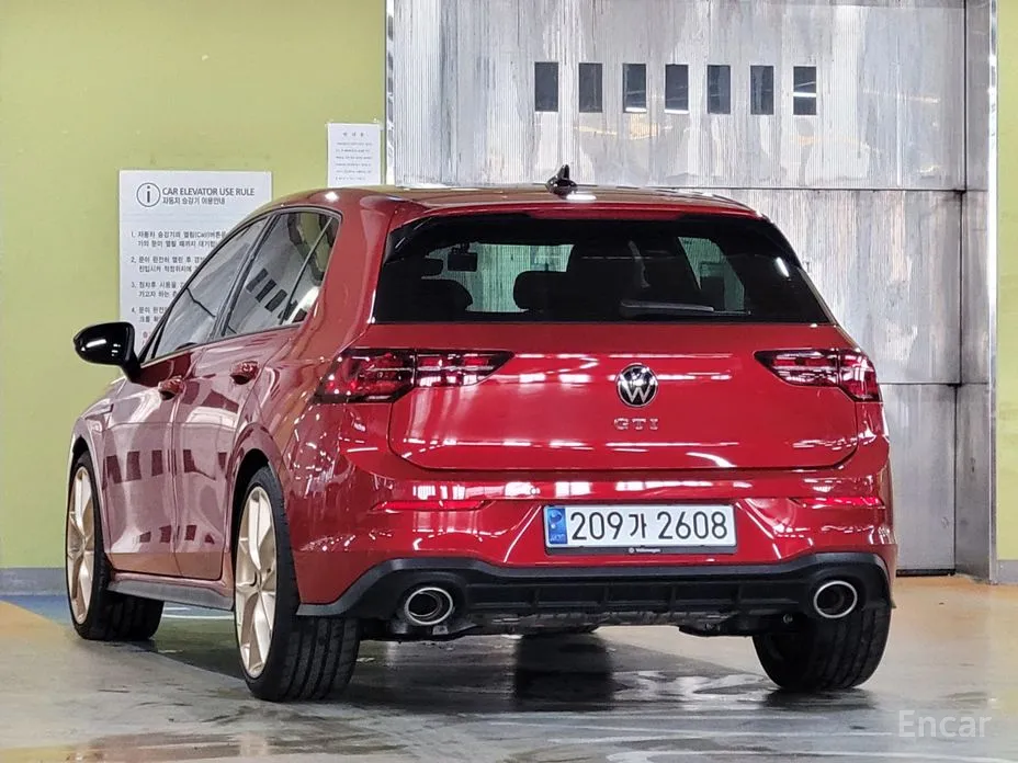 Volkswagen Golf 2022 2.0 GTI