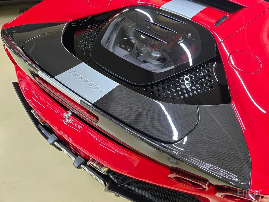 Ferrari SF90 2020 4.0