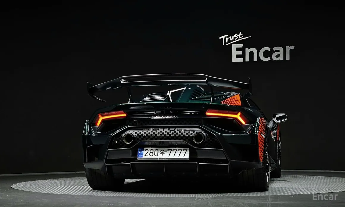 Lamborghini Huracan 2014 LP640-2 STO