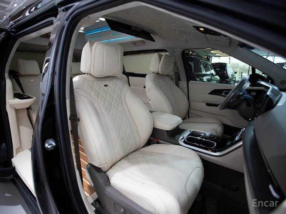 Kia Carnival 2020 9-Seater Hi-Limousine(Special Vehicle)