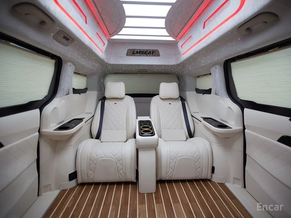 Kia Carnival 2020 9-Seater Hi-Limousine(Special Vehicle)