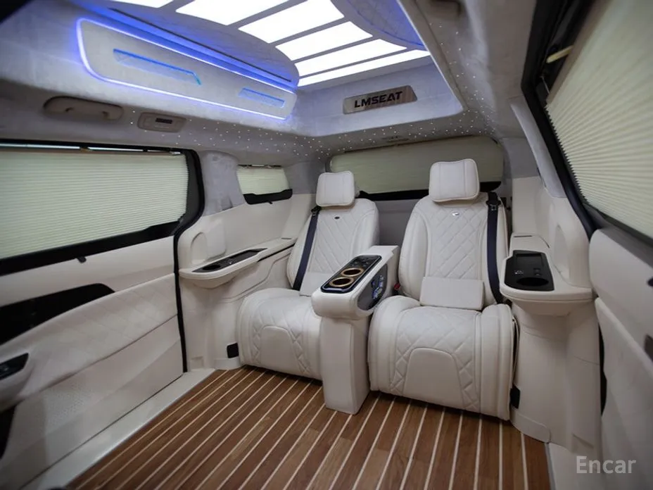 Kia Carnival 2020 9-Seater Hi-Limousine(Special Vehicle)