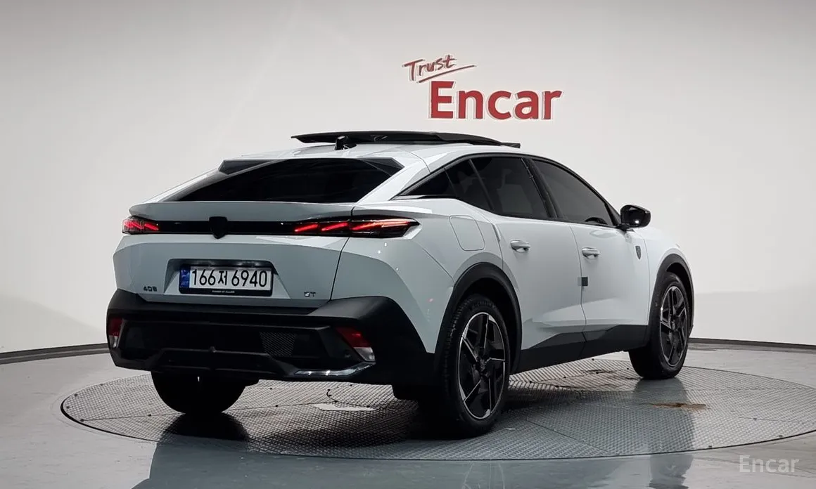 Peugeot 408 2023 1.2 Pure Tech GT