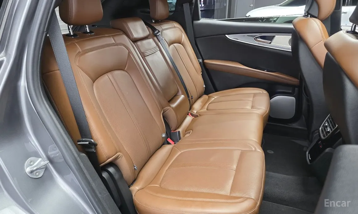 Lincoln Nautilus 2019 2.7 202A AWD