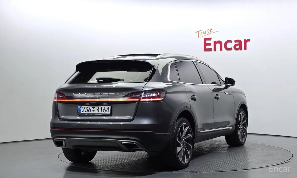 Lincoln Nautilus 2019 2.7 202A AWD