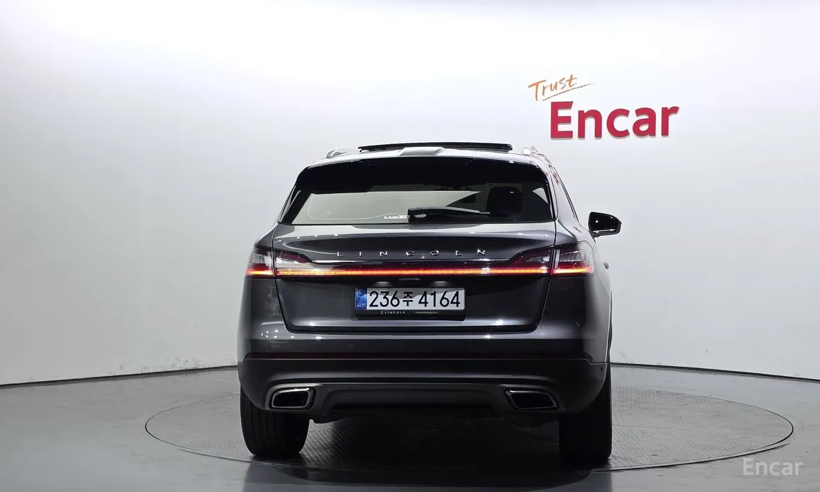 Lincoln Nautilus 2019 2.7 202A AWD