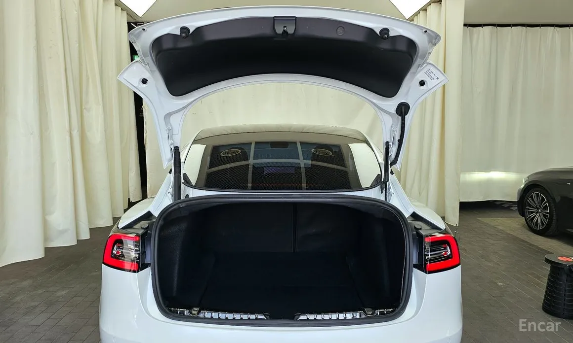 Tesla Model 3 2017 Long Range