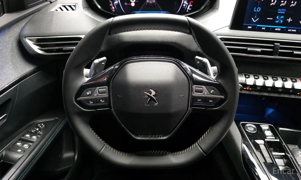 Peugeot 3008 2017 1.2 Pure Tech Allure