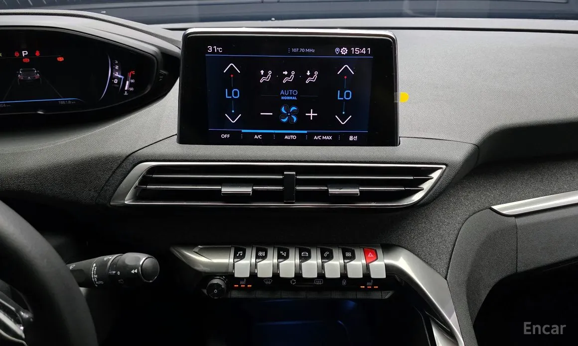 Peugeot 3008 2017 1.2 Pure Tech Allure