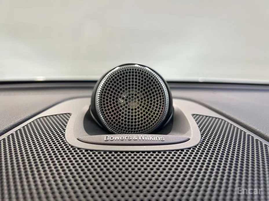 Volvo XC60 2017 T8 Ultra Bright