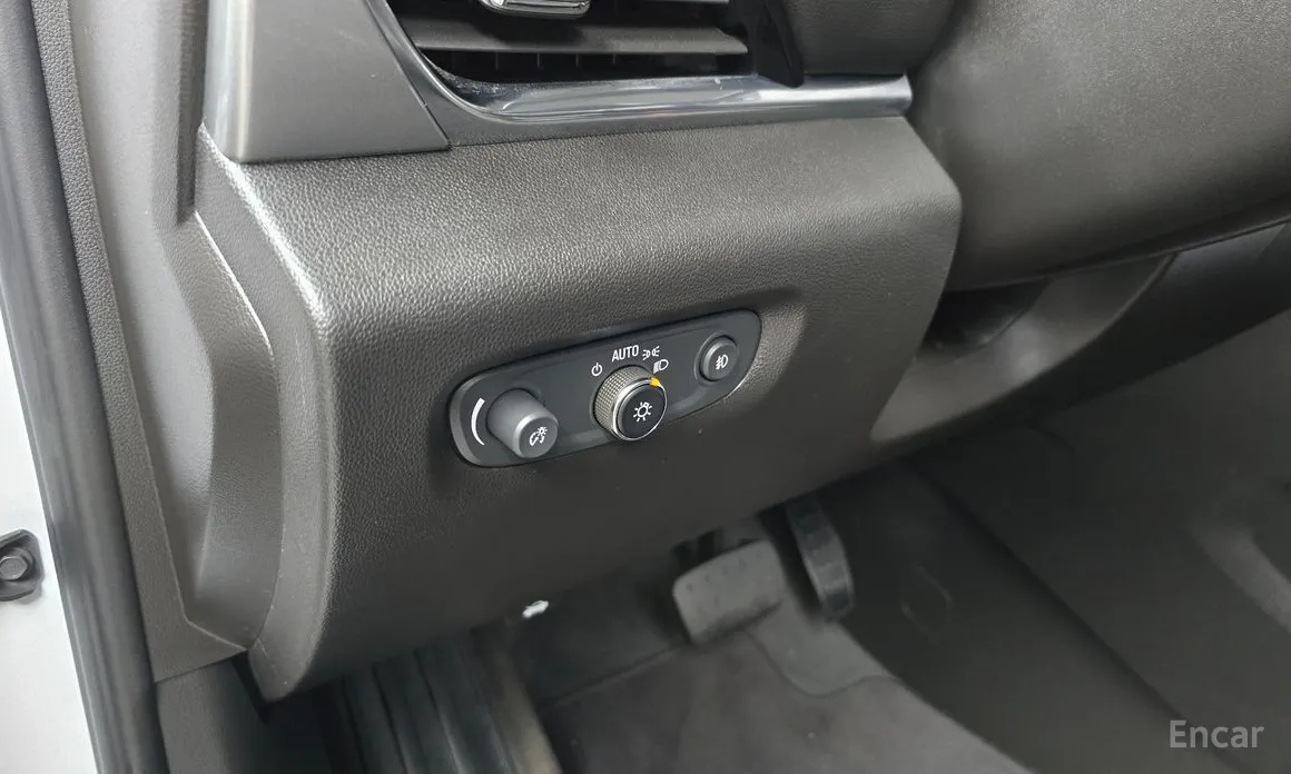 Chevrolet Traverse 2019 3.6 AWD LT Leather Premium