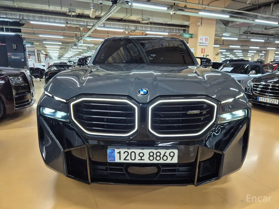 BMW XM 2023 4.4