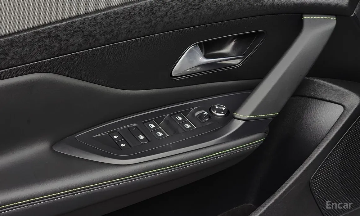 Peugeot 408 2023 1.2 Pure Tech GT