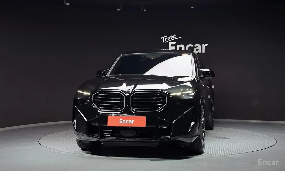 BMW XM 2023 4.4