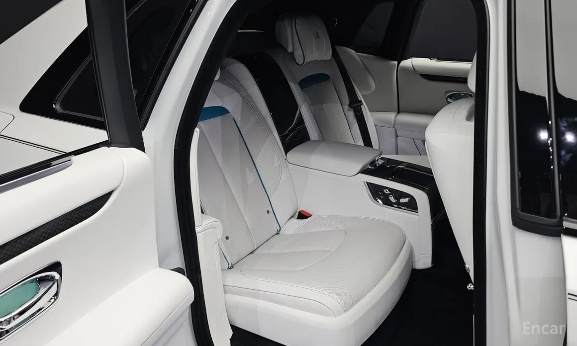 Rolls-Royce Ghost 2020 6.7 V12 Black Badge