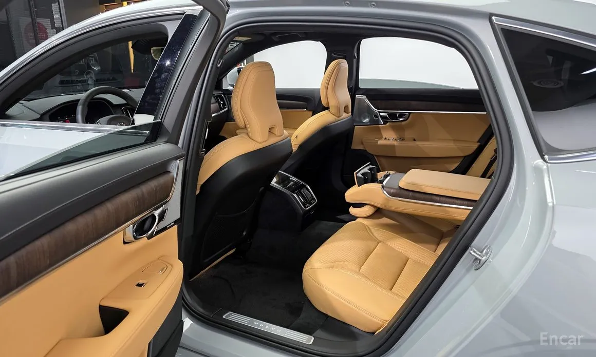 Volvo S90 2016 B6 AWD Ultra Bright