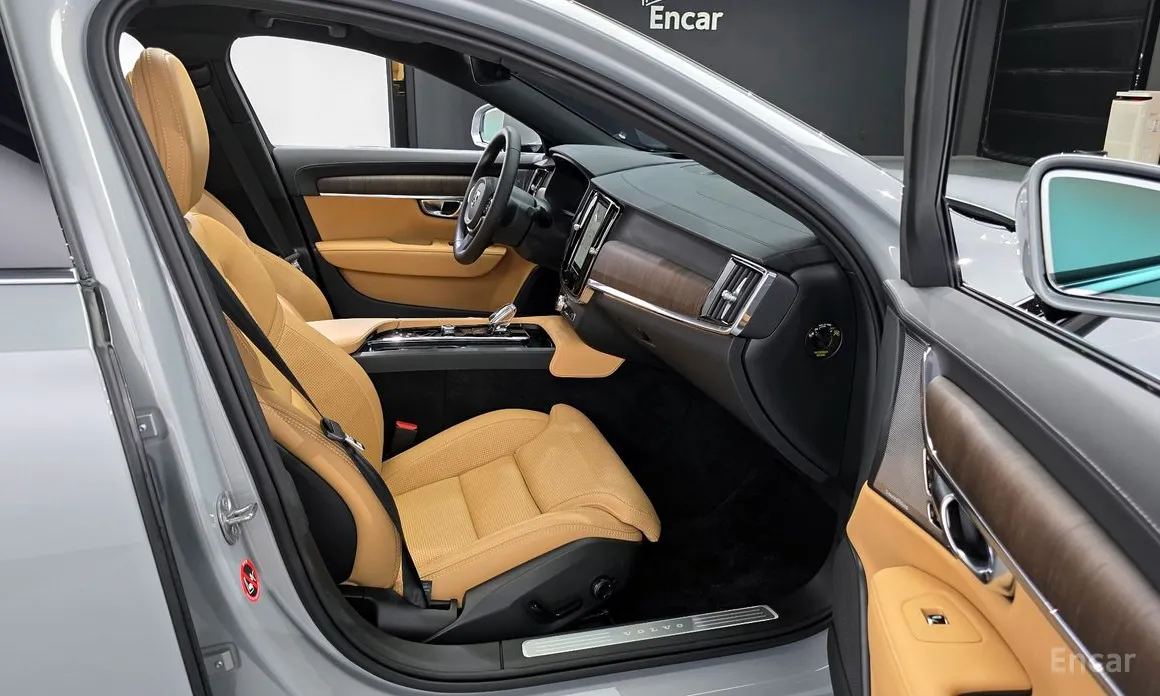 Volvo S90 2016 B6 AWD Ultra Bright