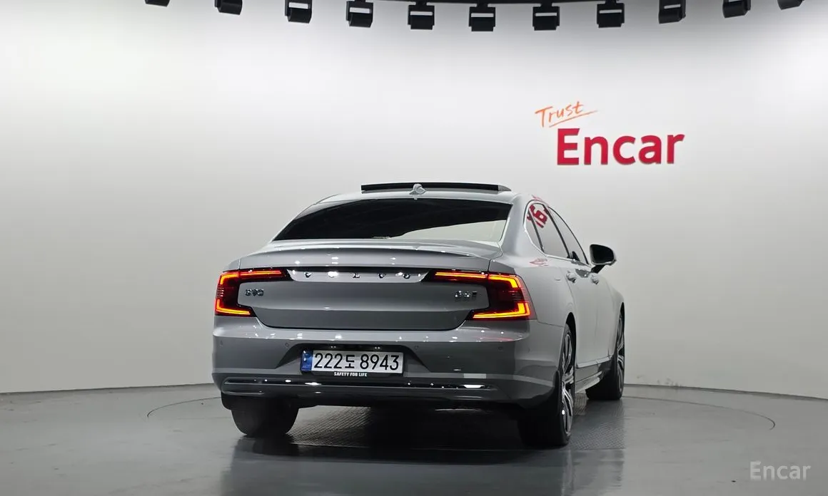 Volvo S90 2016 B6 AWD Ultra Bright