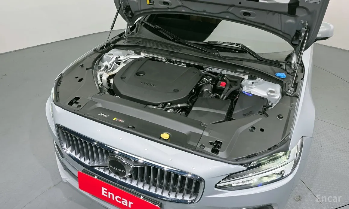 Volvo S90 2016 B6 AWD Ultra Bright