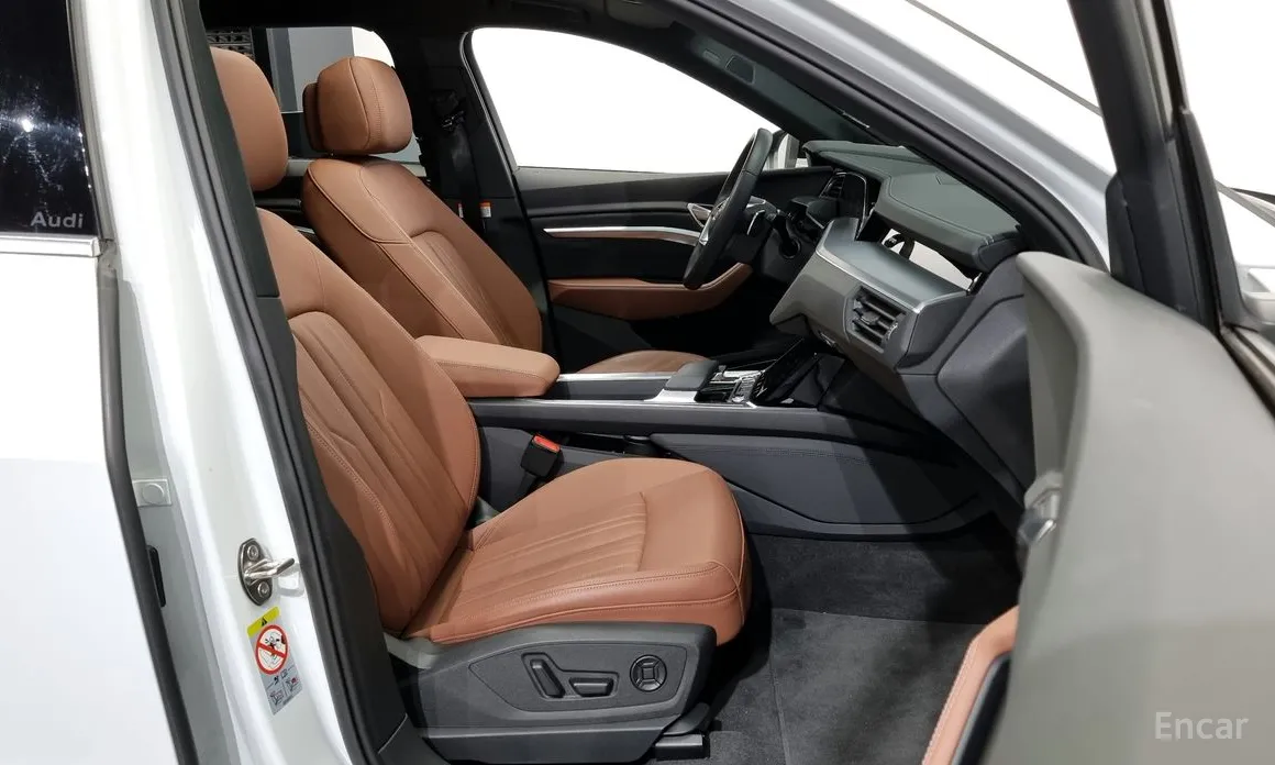 Audi Q8 e-tron 2024 55 Quattro