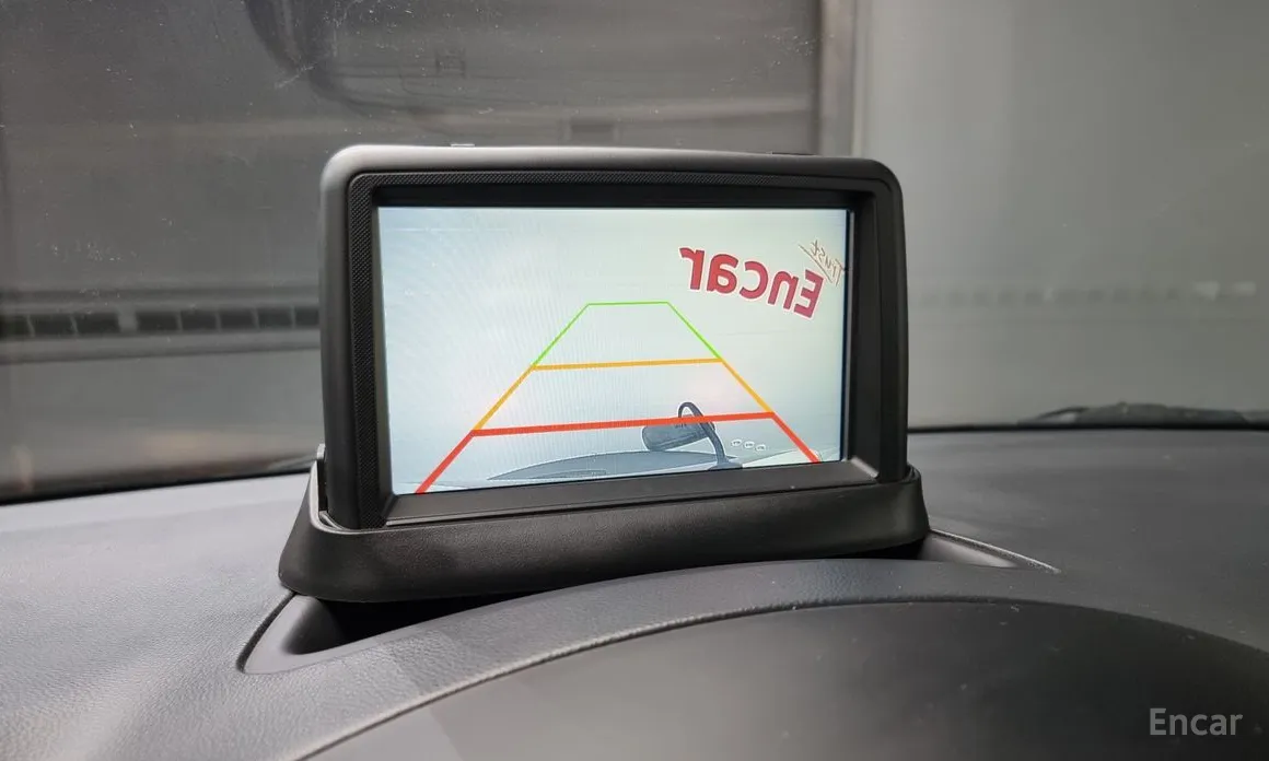 Hyundai Starex 2017 Van 3-Seater