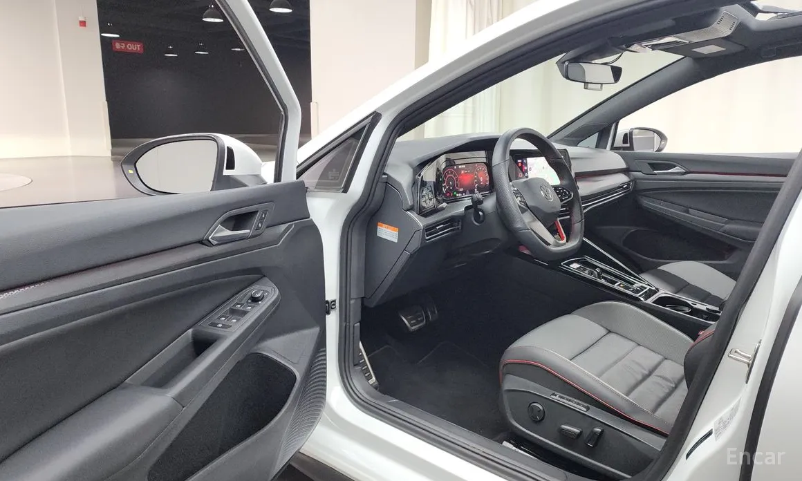 Volkswagen Golf 2022 2.0 GTI