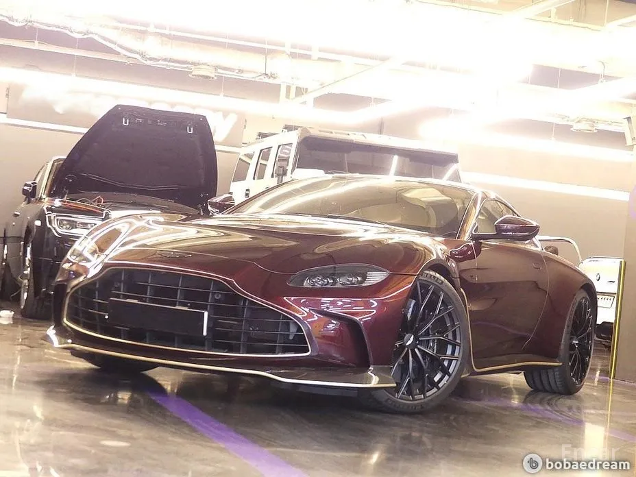 Aston Martin Vantage 2018 5.2 V12 Final Edition