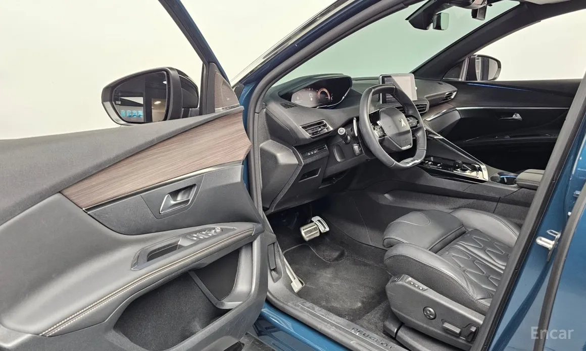 Peugeot 3008 2017 1.2 Pure Tech GT